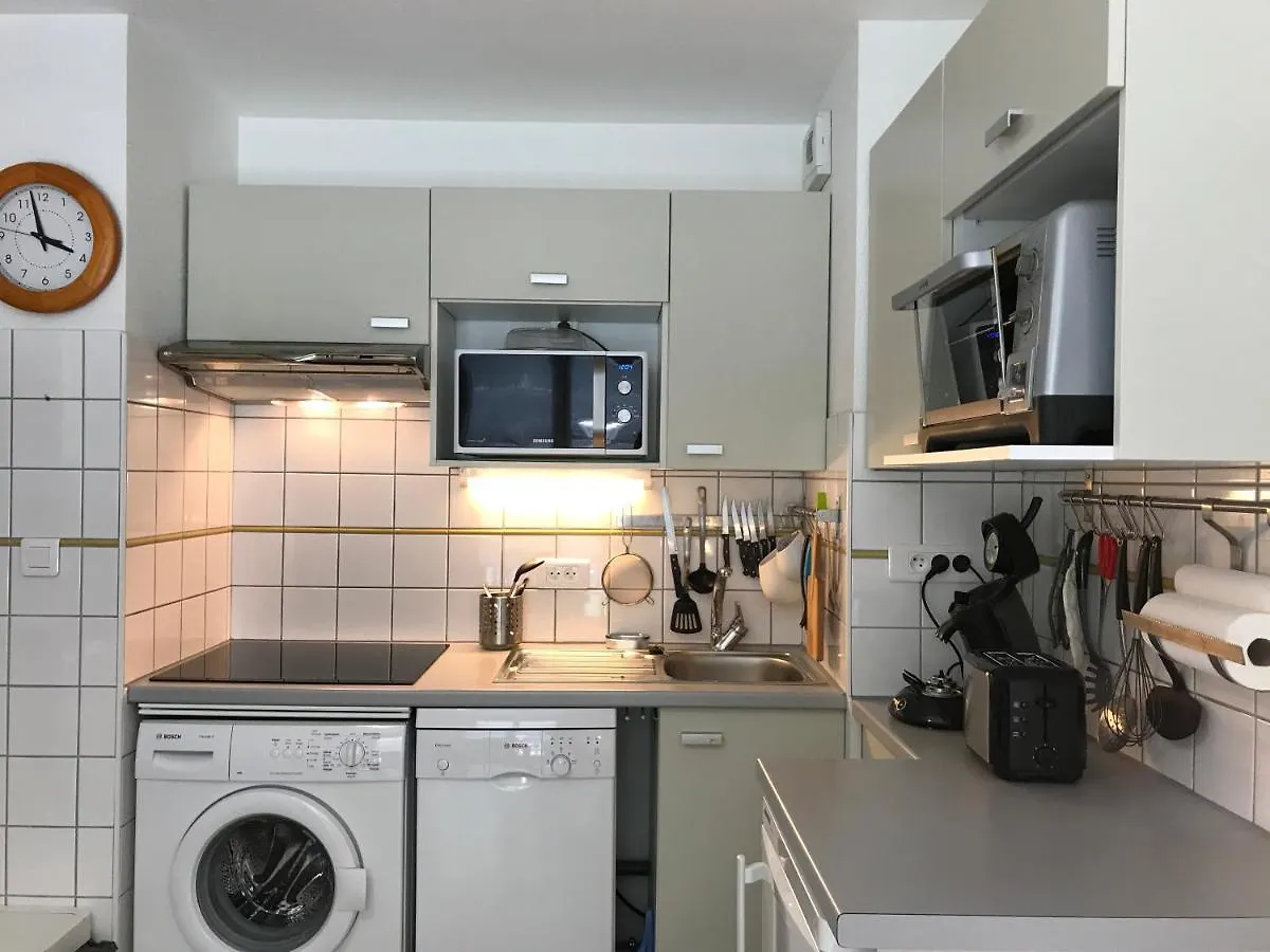 T2 +Alcove, Recent 4/5 Pers. Parking. Balcon. Wifi Apartment Cauterets
